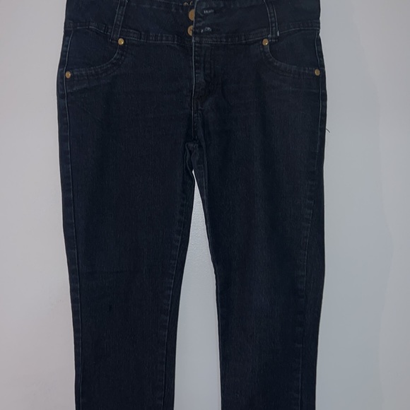 Classic Blue Jeans - Picture 4 of 6